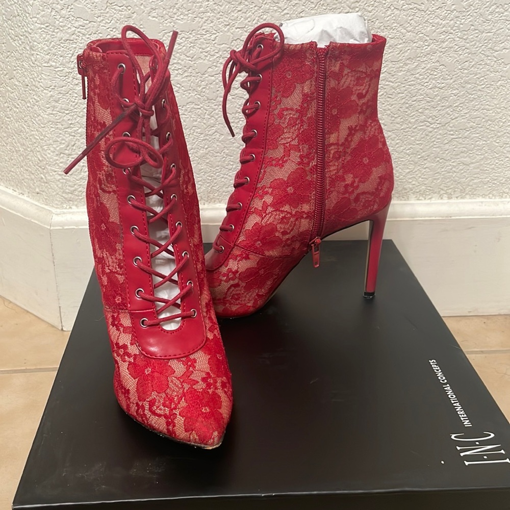 I.N.C. Indira size 5.5 red lace booties